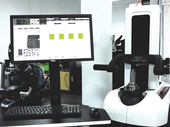Tool runout measurement